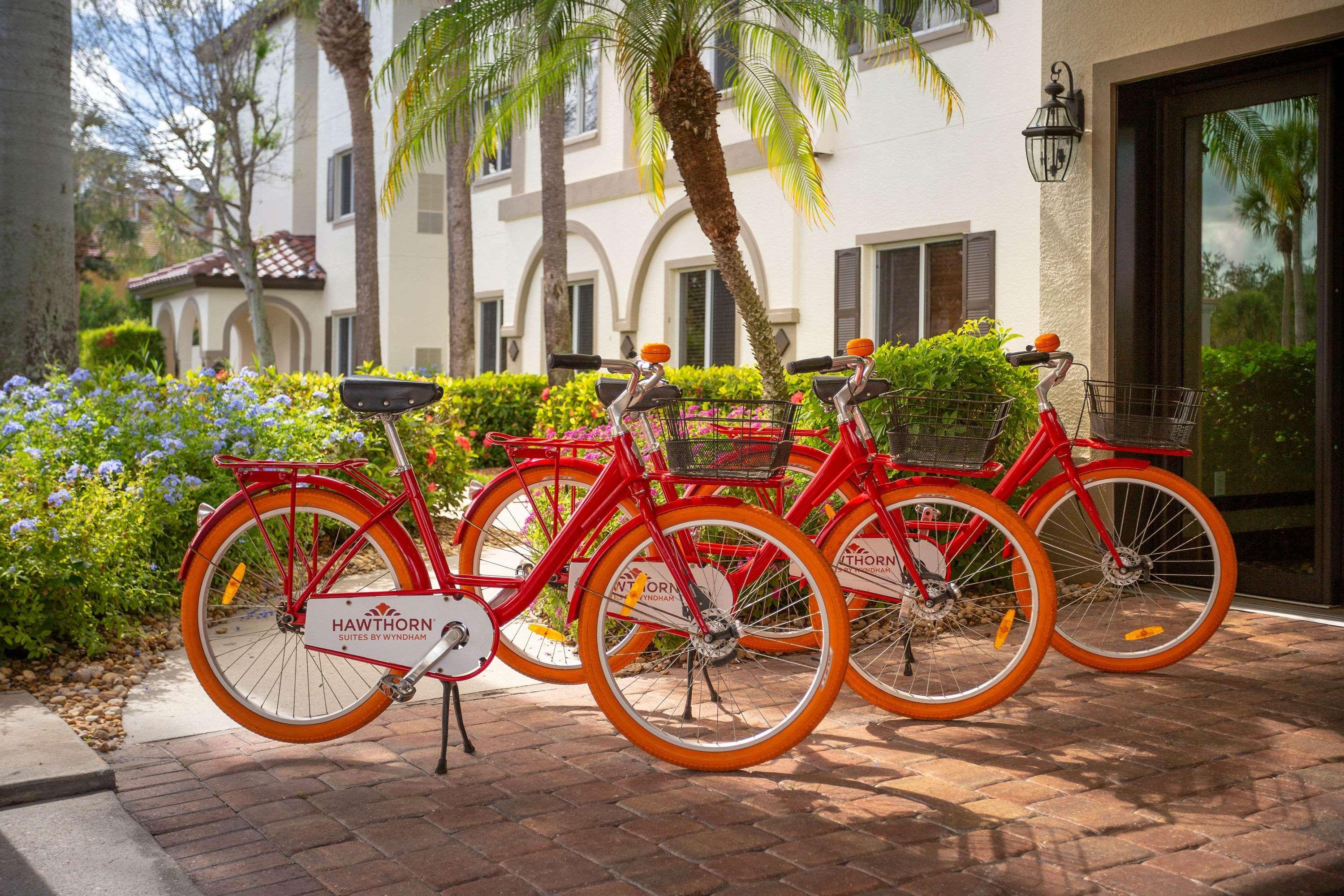 Hawthorn Extended Stay By Wyndham North Naples Eksteriør bilde