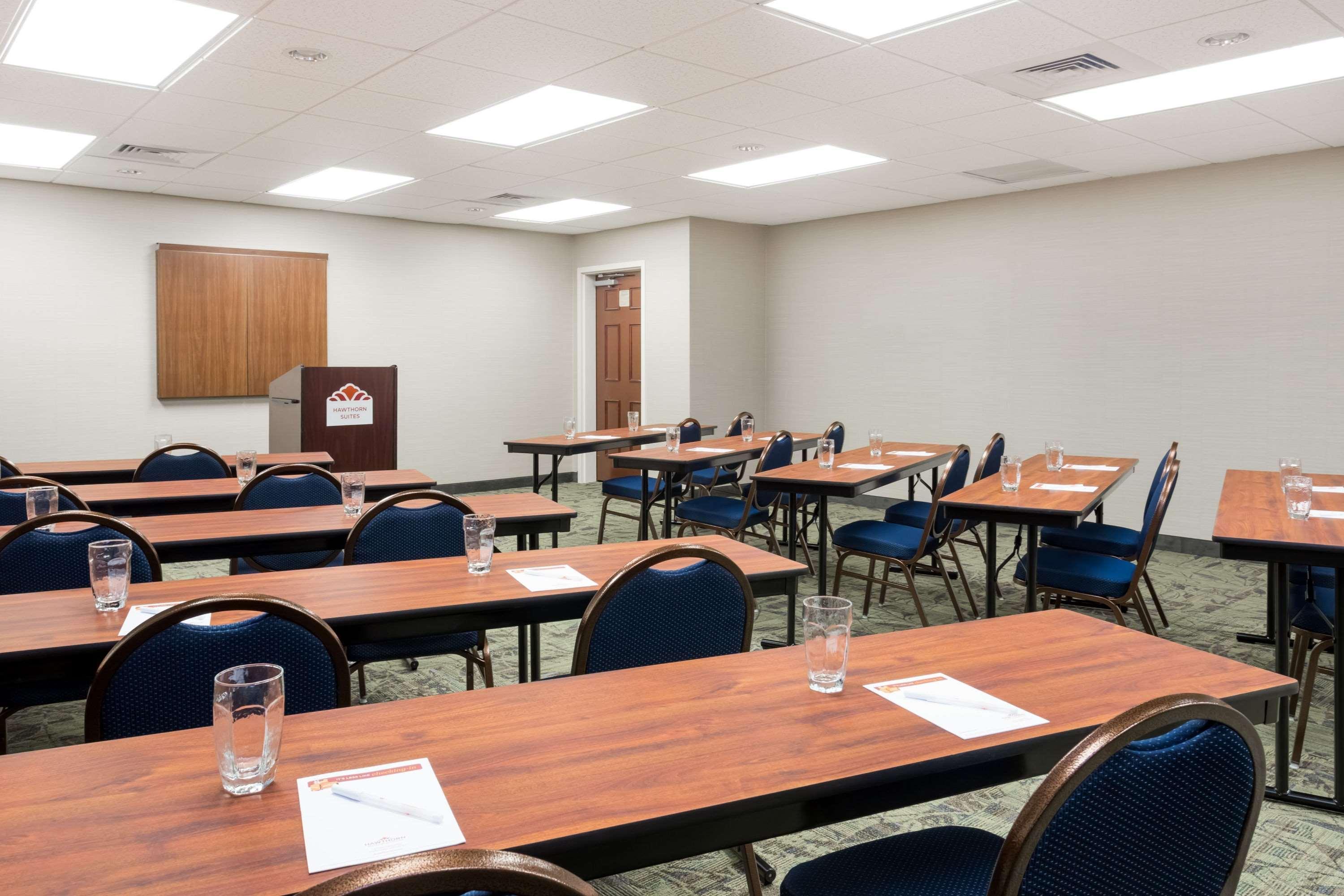 Hawthorn Extended Stay By Wyndham North Naples Eksteriør bilde