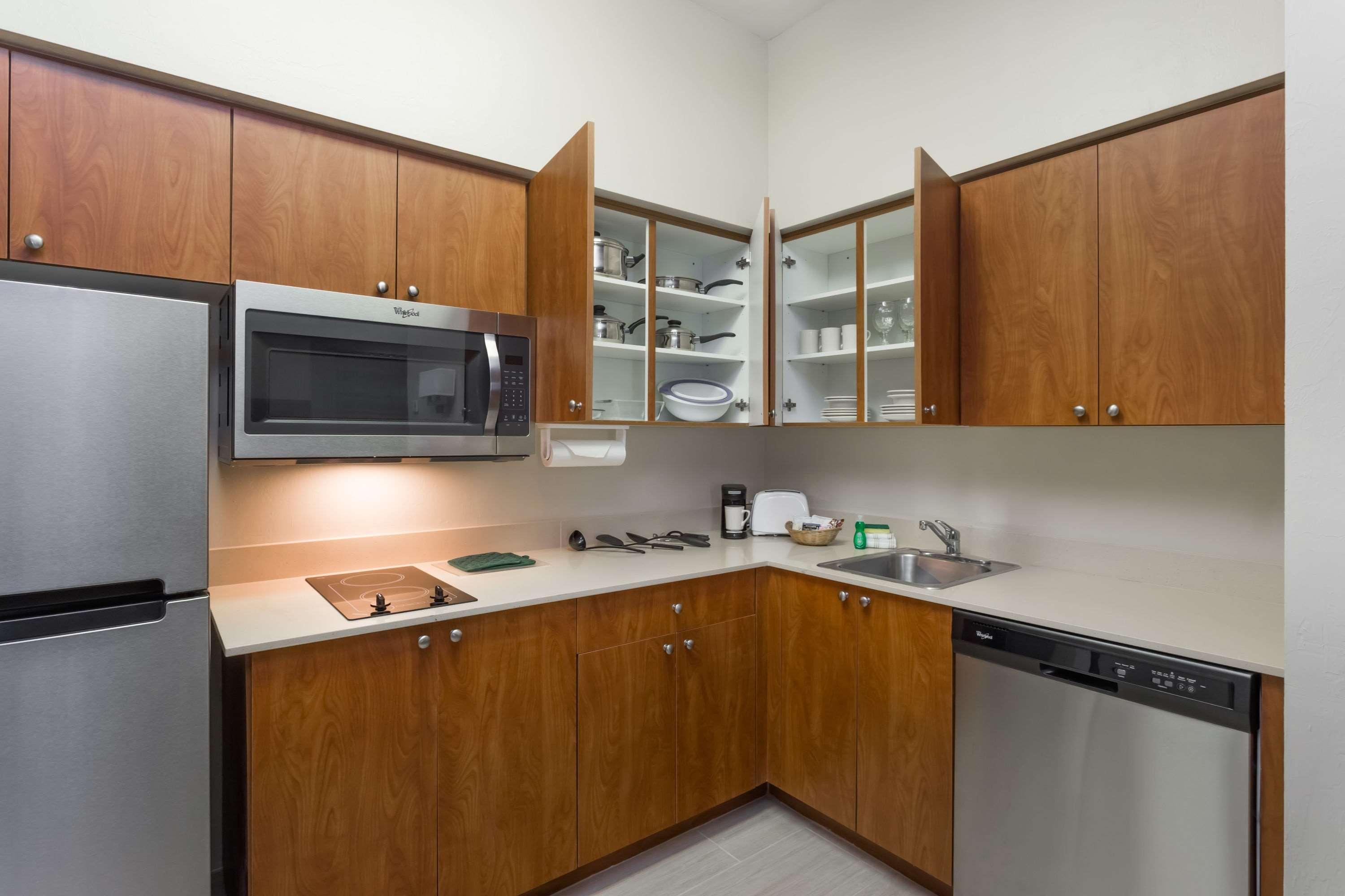 Hawthorn Extended Stay By Wyndham North Naples Eksteriør bilde