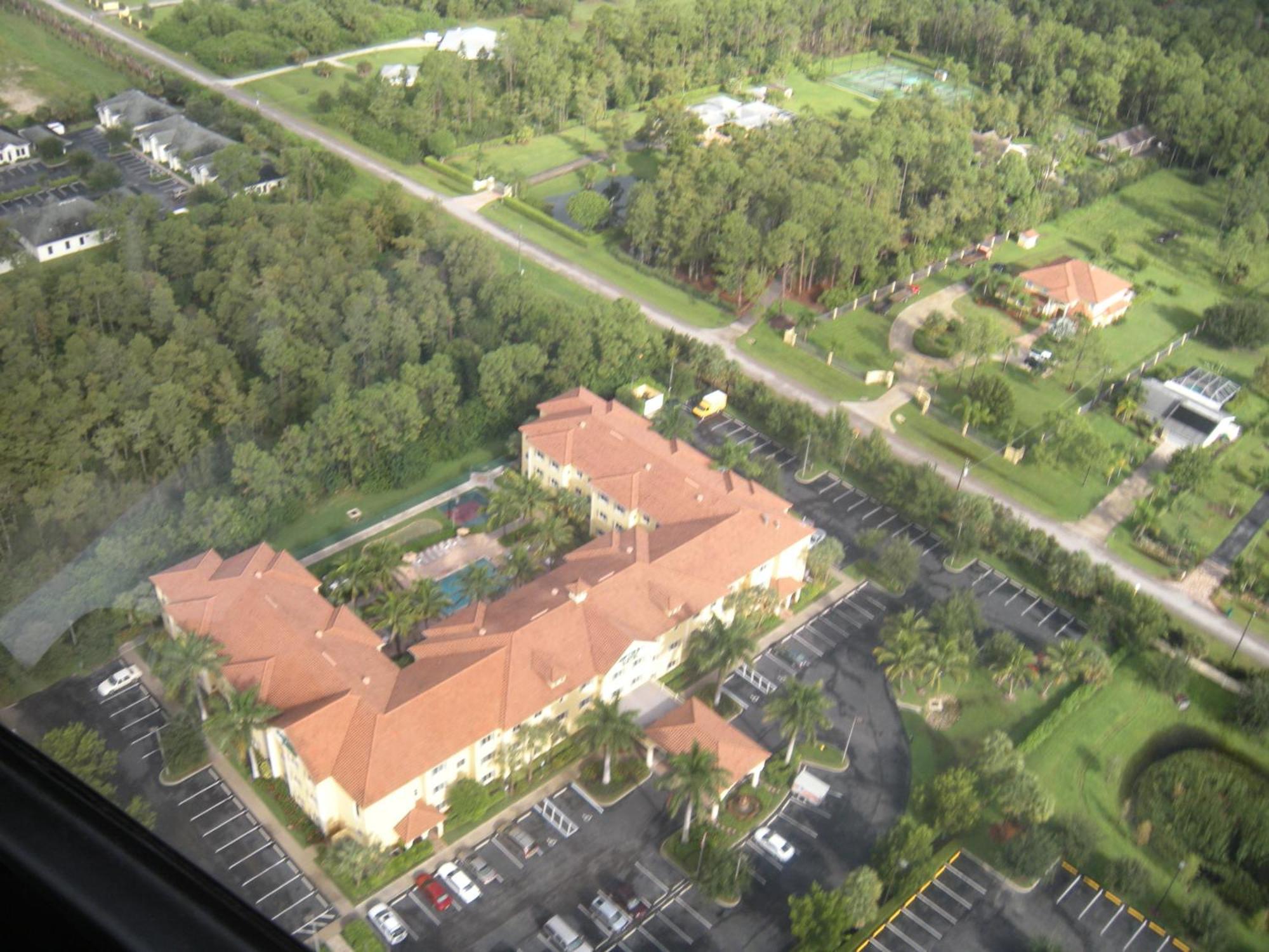 Hawthorn Extended Stay By Wyndham North Naples Eksteriør bilde