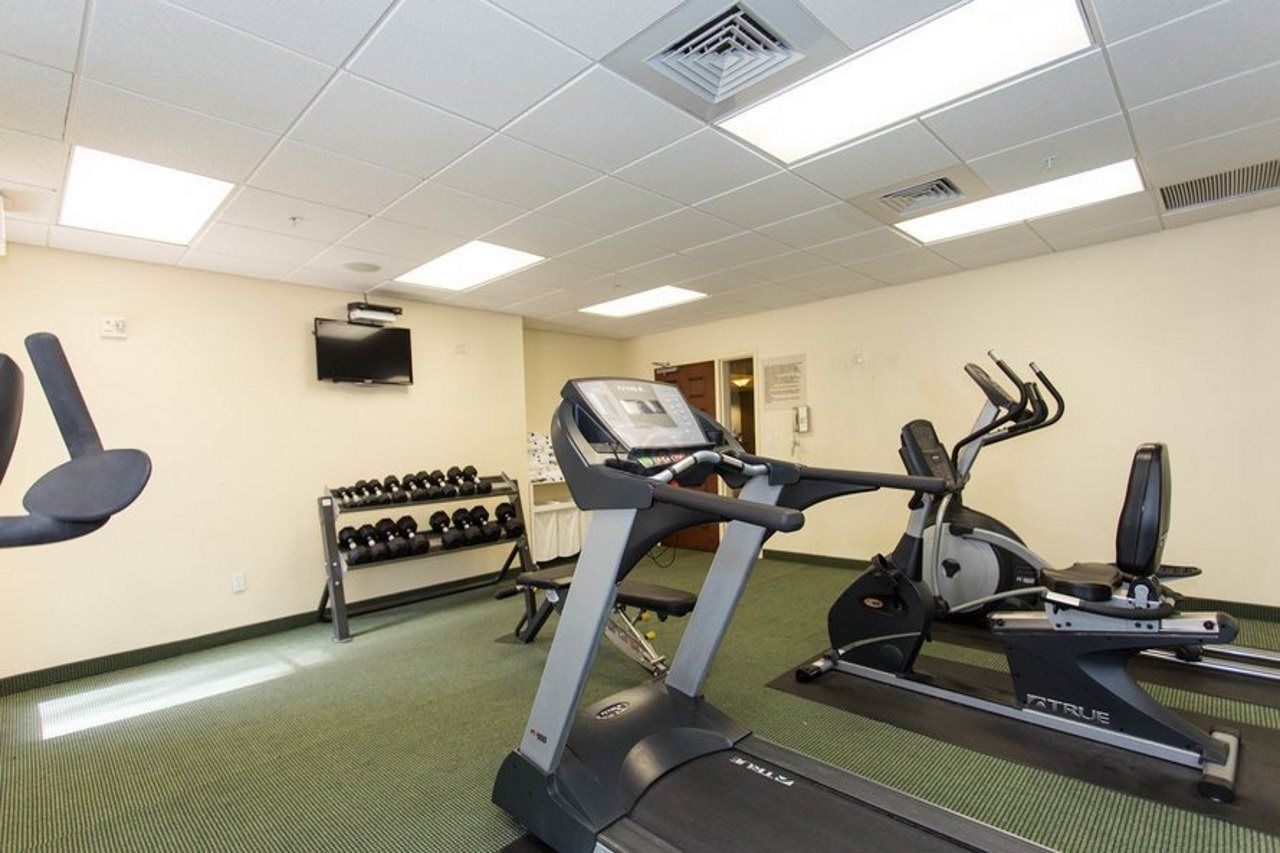 Hawthorn Extended Stay By Wyndham North Naples Eksteriør bilde