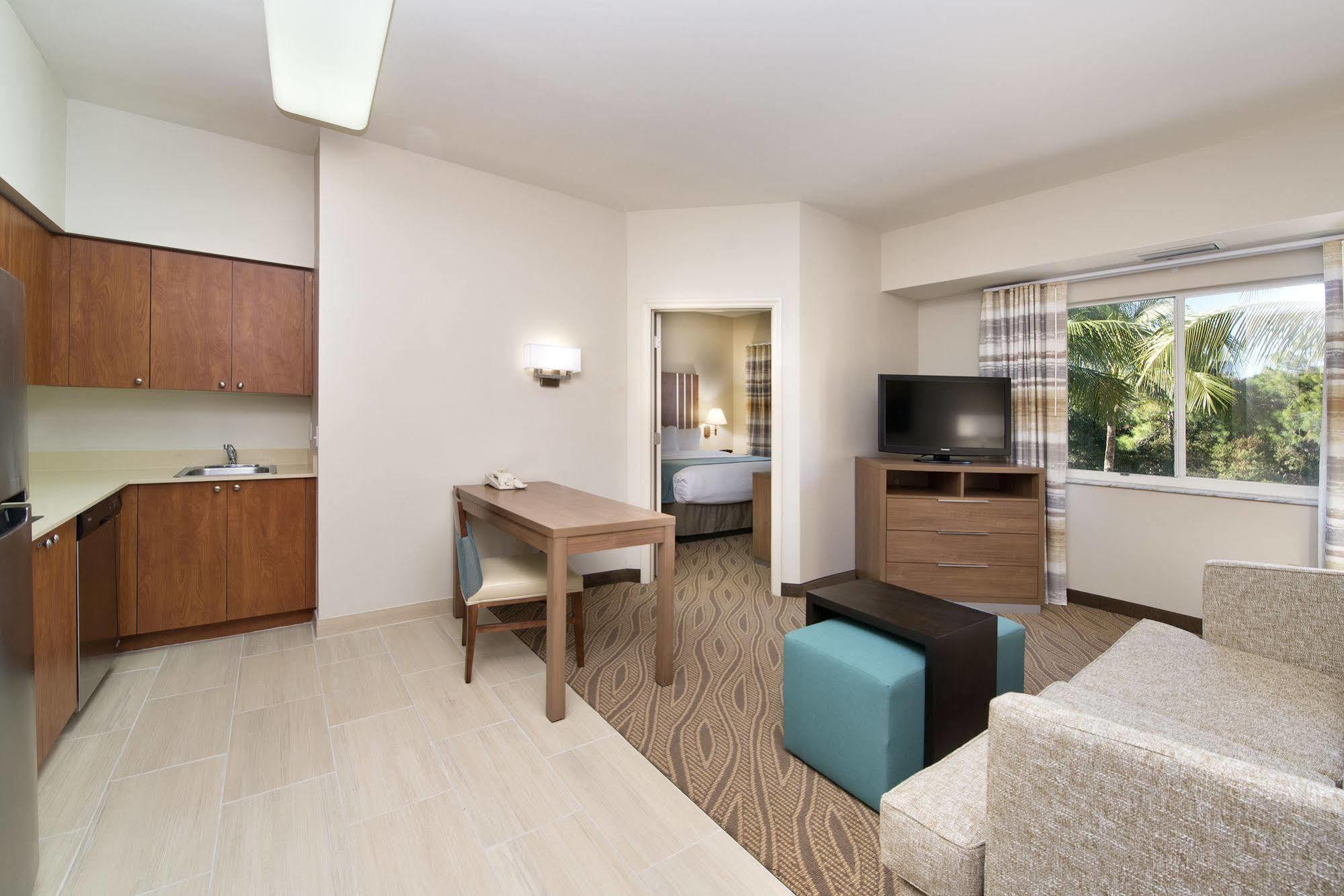 Hawthorn Extended Stay By Wyndham North Naples Eksteriør bilde